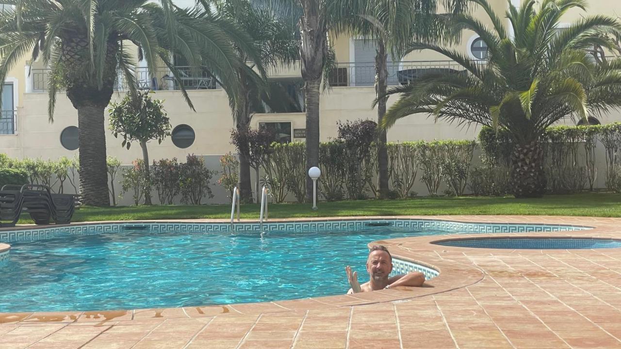 Amazing 2 Bedroom Apartment Near Beach With Pool لاغوس المظهر الخارجي الصورة
