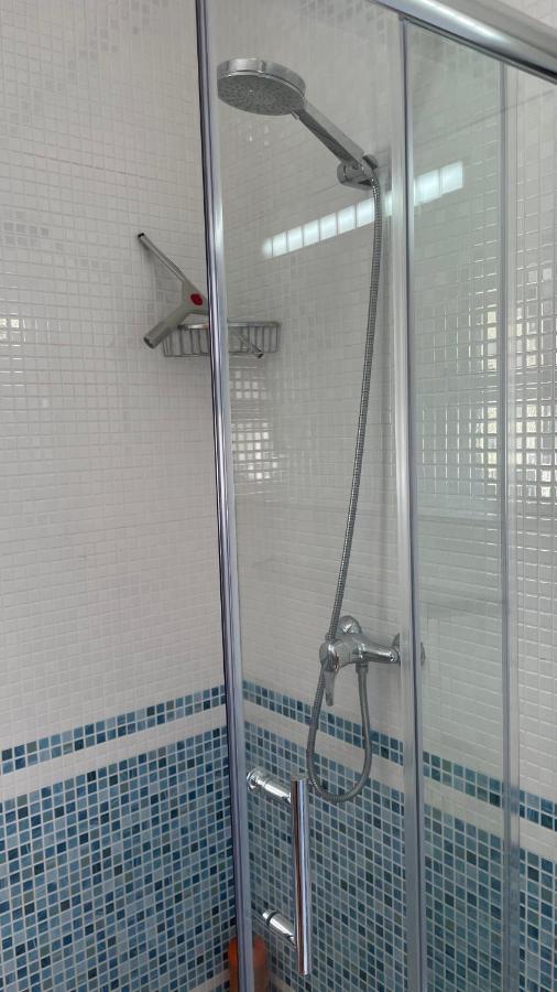 Amazing 2 Bedroom Apartment Near Beach With Pool لاغوس المظهر الخارجي الصورة