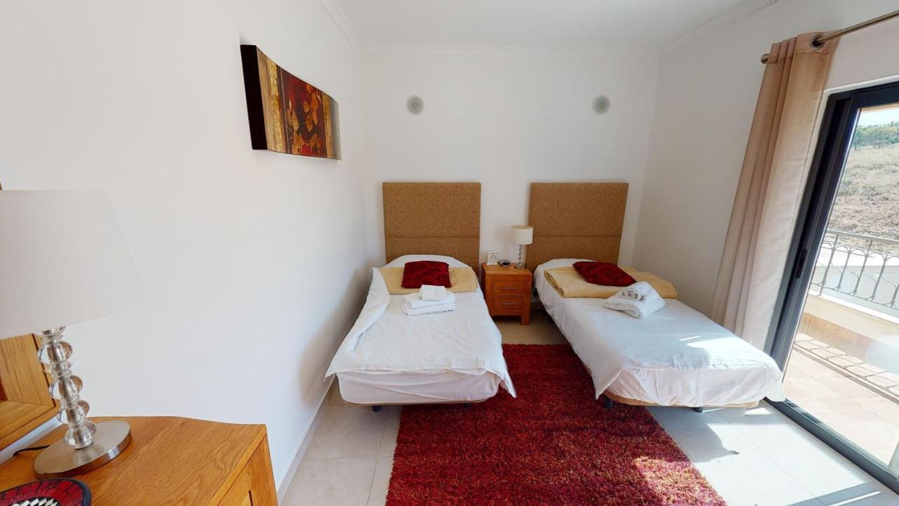 Amazing 2 Bedroom Apartment Near Beach With Pool لاغوس المظهر الخارجي الصورة